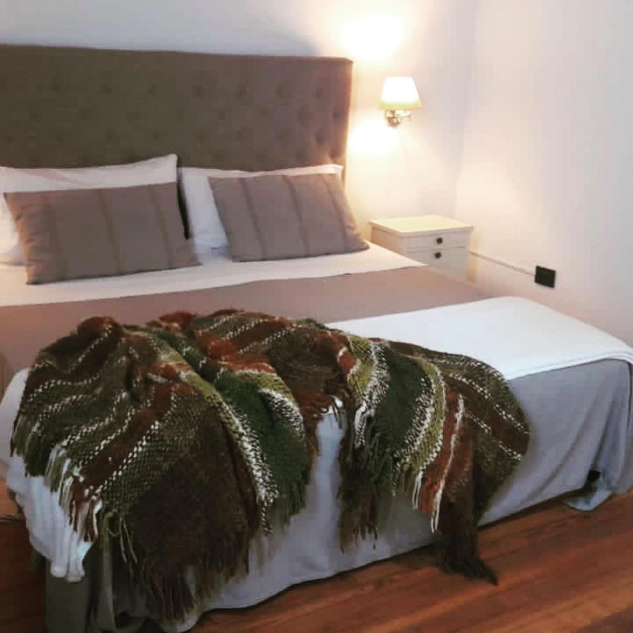 Las Glicinas Boutique Apartments コロニア・デル・サクラメント エクステリア 写真