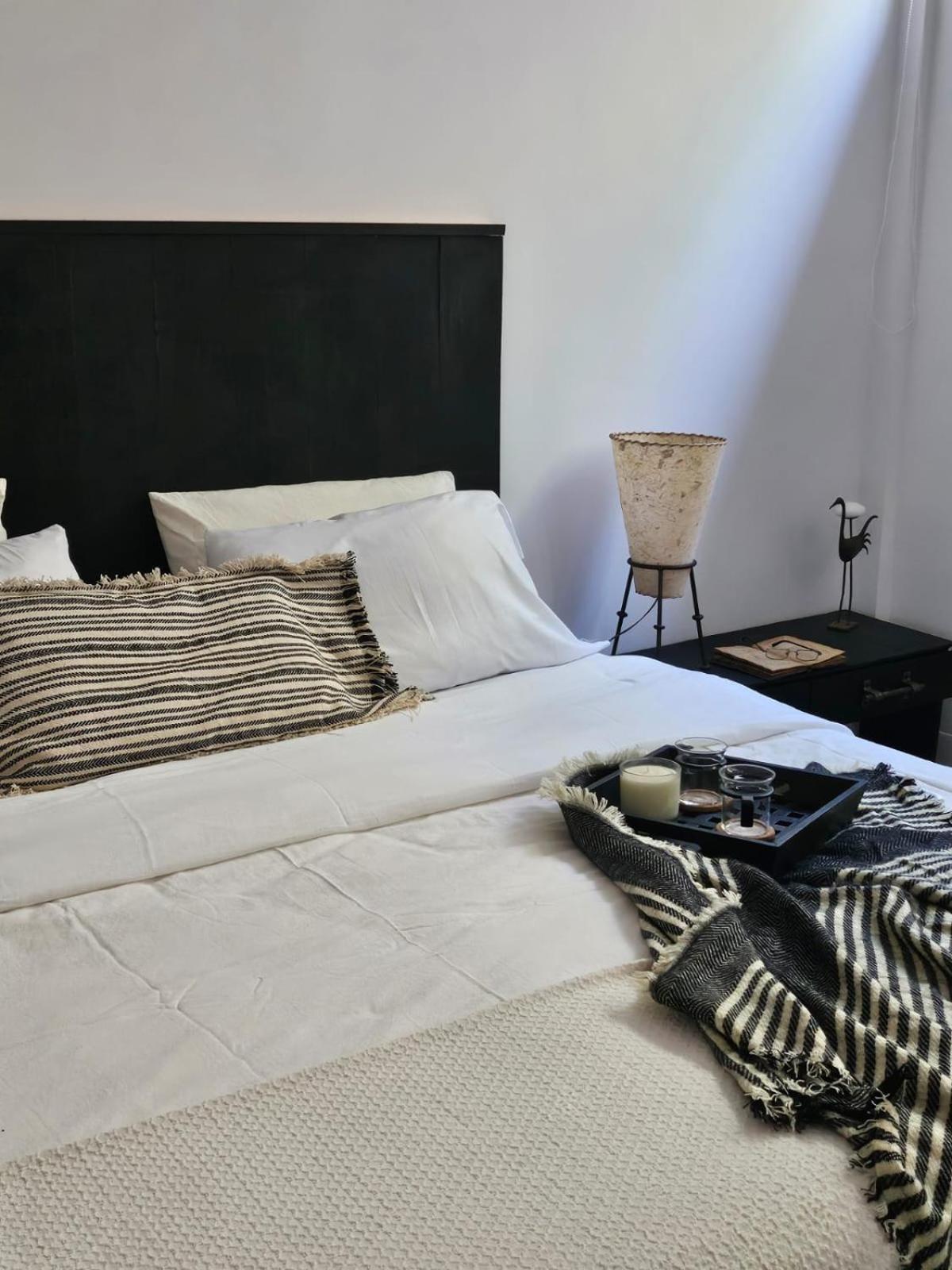 Las Glicinas Boutique Apartments コロニア・デル・サクラメント エクステリア 写真