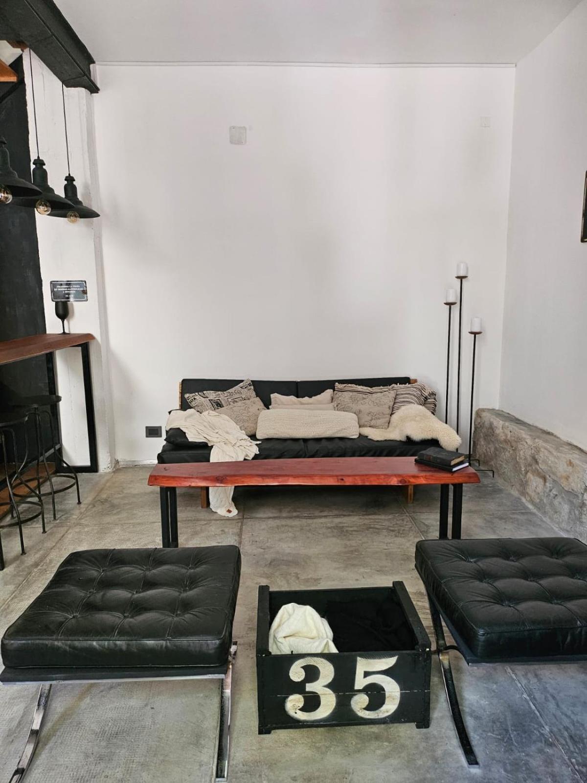 Las Glicinas Boutique Apartments コロニア・デル・サクラメント エクステリア 写真