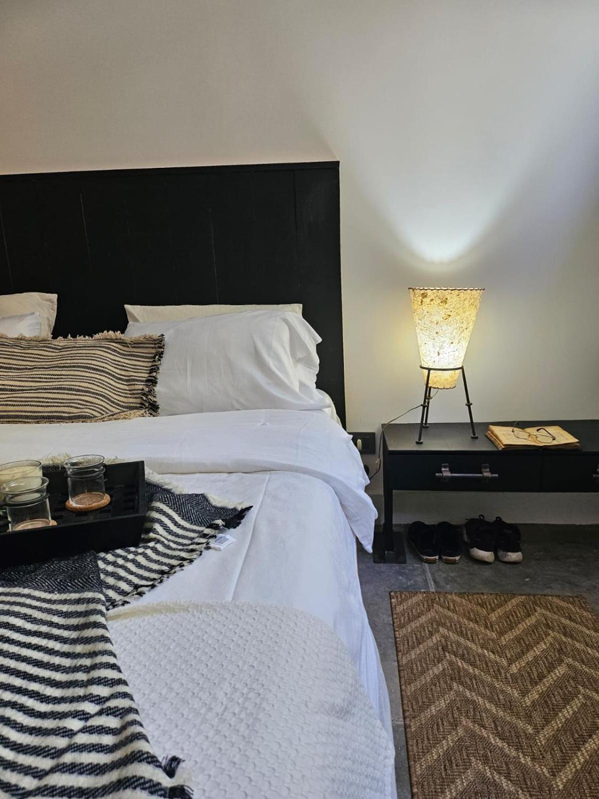 Las Glicinas Boutique Apartments コロニア・デル・サクラメント エクステリア 写真