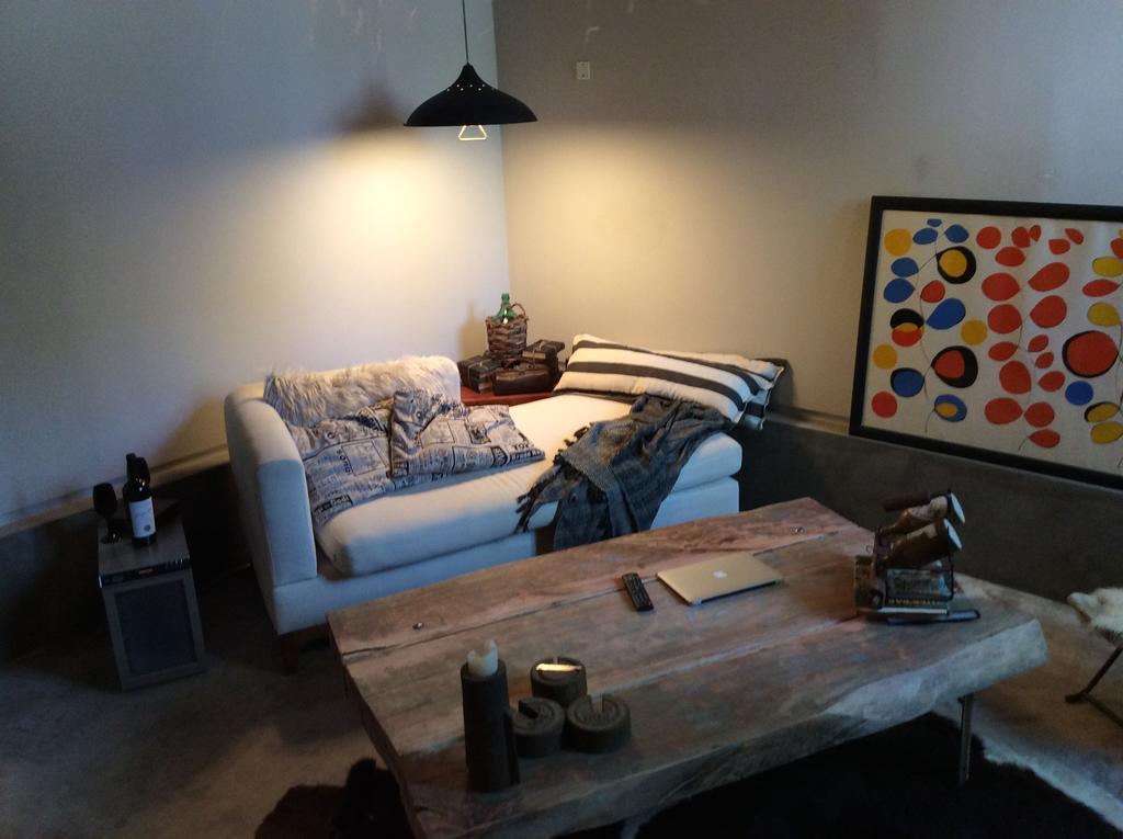 Las Glicinas Boutique Apartments コロニア・デル・サクラメント エクステリア 写真
