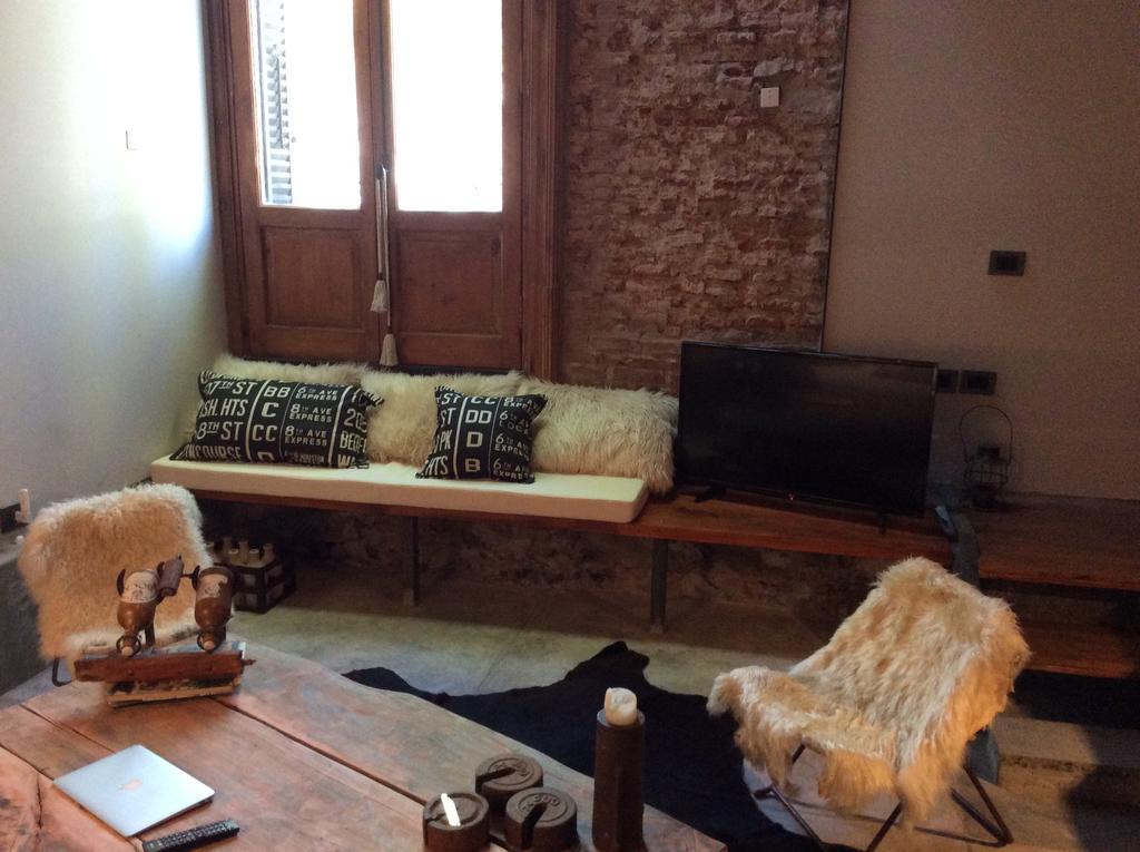 Las Glicinas Boutique Apartments コロニア・デル・サクラメント エクステリア 写真
